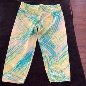 Calvin Klein capri size large​​​​